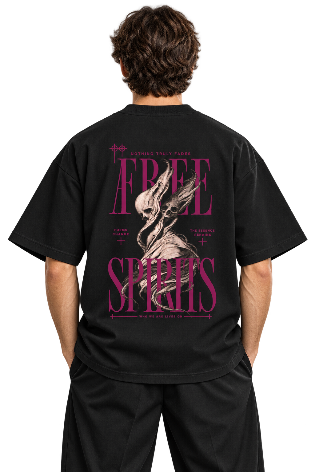 Vareon Negro Free Spirits modelo espalda PNG 1024x1536
